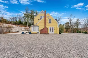 195 Cedar Swamp Rd, Glen Head, NY 11545 - Photo 3