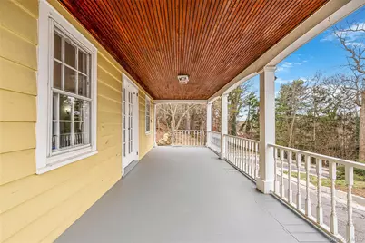 195 Cedar Swamp Road, Glen Head, NY 11545 - Photo 9