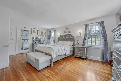 195 Cedar Swamp Road, Glen Head, NY 11545 - Photo 25