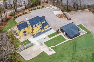 195 Cedar Swamp Rd, Glen Head, NY 11545 - Photo 45