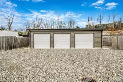 195 Cedar Swamp Road, Glen Head, NY 11545 - Photo 43