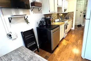 69 Harney Rd, Scarsdale, NY 10583 - Photo 9