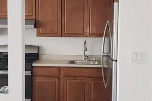 184-11 144th Rd, Springfield Gardens, NY 11413 - Photo 7