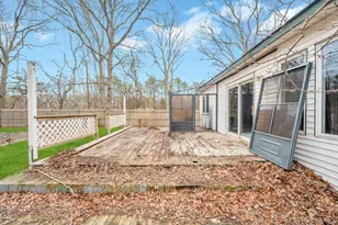 34 Pinelawn Ave, Shirley, NY 11967 - Photo 27