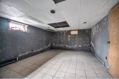 34 Pinelawn Avenue, Shirley, NY 11967 - Photo 29