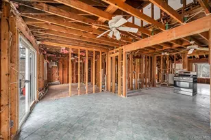 34 Pinelawn Ave, Shirley, NY 11967 - Photo 15