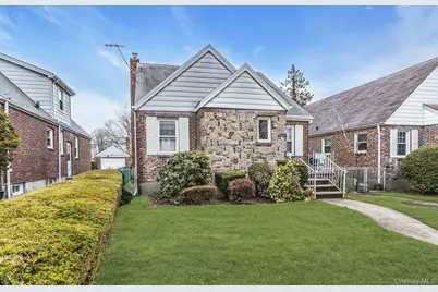 8227 246th Street, Bellerose, NY 11426 - Photo 3