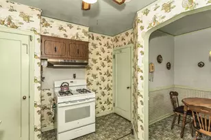 82-27 246th St, Bellerose, NY 11426 - Photo 9