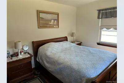 One Waverly Place, Valley Stream, NY 11580 - Photo 11