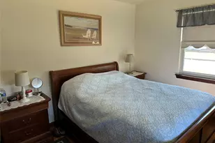 One Waverly Pl, Valley Stream, NY 11580 - Photo 11