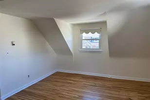 One Waverly Pl, Valley Stream, NY 11580 - Photo 19