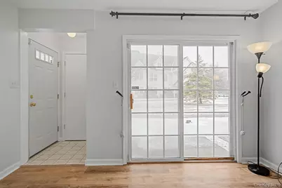 261 Ruth Court, Middletown, NY 10940 - Photo 5