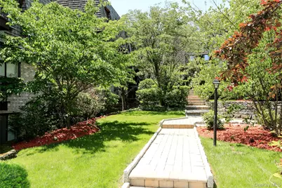 555 Central Park Avenue #109, Scarsdale, NY 10583 - Photo 17