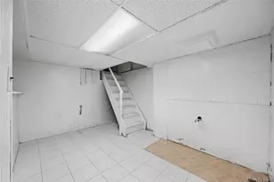 101-30 121st St, Richmond Hill, NY 11419 - Photo 29