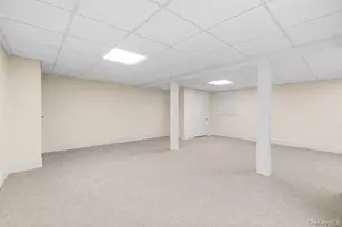 66 Arch Dr, Holbrook, NY 11741 - Photo 29