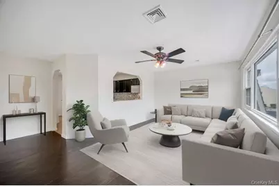 1 Atlantic Avenue #74, Farmingdale, NY 11735 - Photo 1