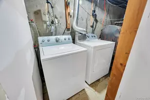 532 Park Ave, Centereach, NY 11720 - Photo 37