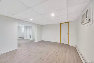 532 Park Avenue, Centereach, NY 11720 - Photo 17