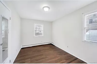 532 Park Avenue, Centereach, NY 11720 - Photo 15