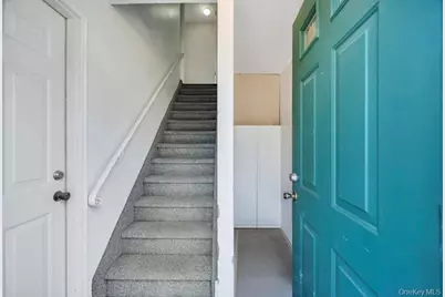 532 Park Avenue, Centereach, NY 11720 - Photo 23