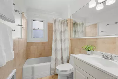 1127 Jensen Avenue, Mamaroneck, NY 10543 - Photo 17