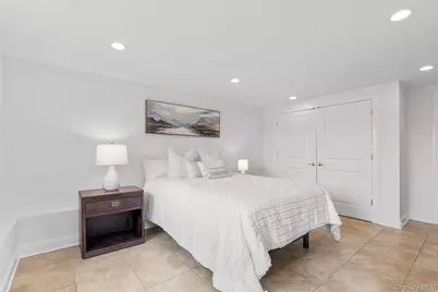 1127 Jensen Avenue, Mamaroneck, NY 10543 - Photo 27