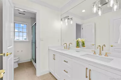 1127 Jensen Avenue, Mamaroneck, NY 10543 - Photo 19