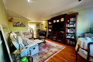 199-18 Cross Island Pkwy, Whitestone, NY 11357 - Photo 3