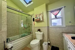 199-18 Cross Island Pkwy, Whitestone, NY 11357 - Photo 7