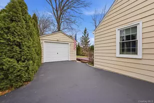 30 Keystone Rd, Yonkers, NY 10710 - Photo 19