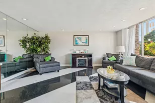 560 W Broadway, Long Beach, NY 11561 - Photo 17