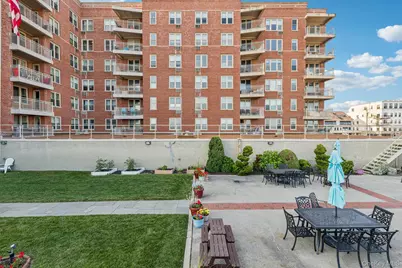 560 W, Broadway #1R, Long Beach, NY 11561 - Photo 15