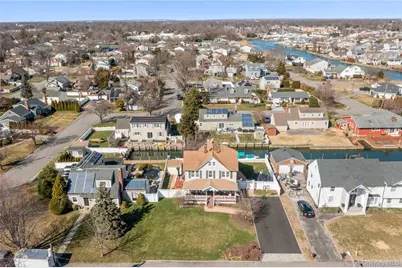 59 Purdy Lane, Amityville, NY 11701 - Photo 31