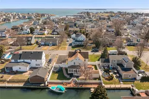 59 Purdy Ln, Amityville, NY 11701 - Photo 3