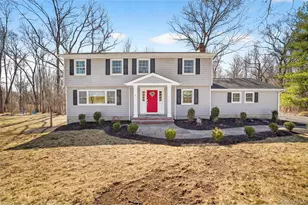 9 Mohawk Ln, Yorktown Heights, NY 10598 - Photo 1