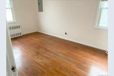 77 Kentucky Street #Upper, Long Beach, NY 11561 - Photo 7