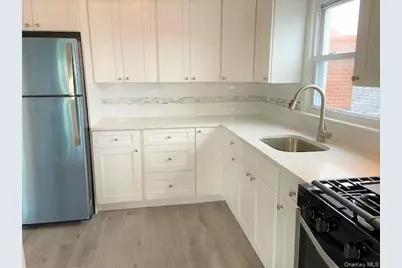 77 Kentucky Street #Upper, Long Beach, NY 11561 - Photo 3