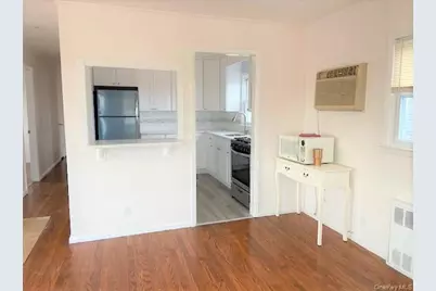 77 Kentucky Street #Upper, Long Beach, NY 11561 - Photo 5