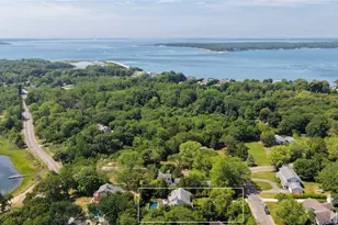 4 Glynn Dr, Shelter Island, NY 11964 - Photo 31