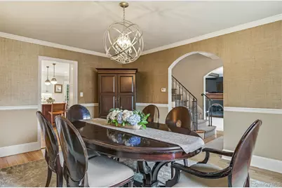 106 Thayer Road, Manhasset, NY 11030 - Photo 21