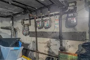 139 Voss Ave, Yonkers, NY 10703 - Photo 7