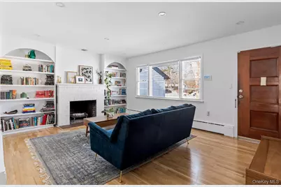 38 Chenango Drive, Bay Shore, NY 11706 - Photo 3