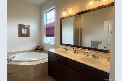 10 W Tilden Place, Hopewell Junction, NY 12533 - Photo 29