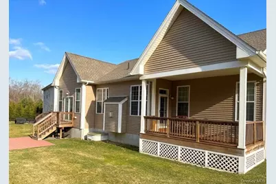 10 W Tilden Place, Hopewell Junction, NY 12533 - Photo 37