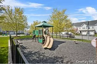 10 W Tilden Place, Hopewell Junction, NY 12533 - Photo 45