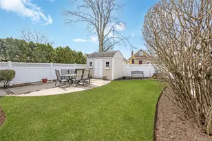 921 N 5th St, New Hyde Park, NY 11040 - Photo 23