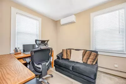 921 N 5th Street, New Hyde Park, NY 11040 - Photo 15