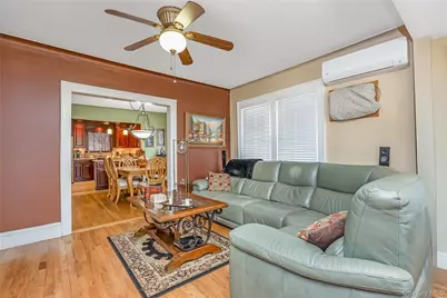 921 N 5th Street, New Hyde Park, NY 11040 - Photo 5