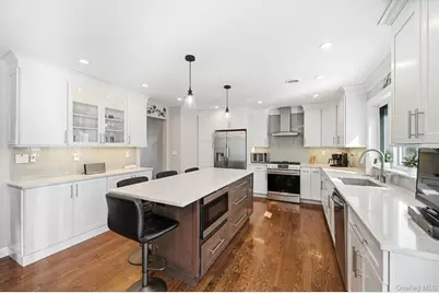 1 Penny Lane, West Nyack, NY 10994 - Photo 3