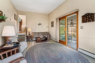 848 Hampshire Rd, Bay Shore, NY 11706 - Photo 13